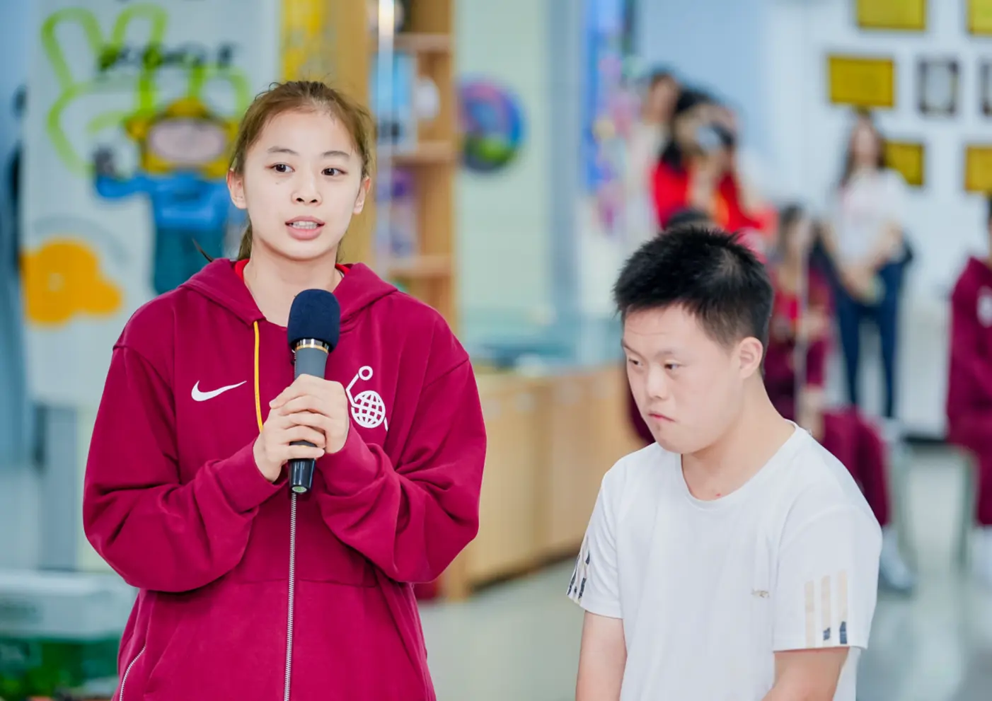 球抵达更多 球抵达更多