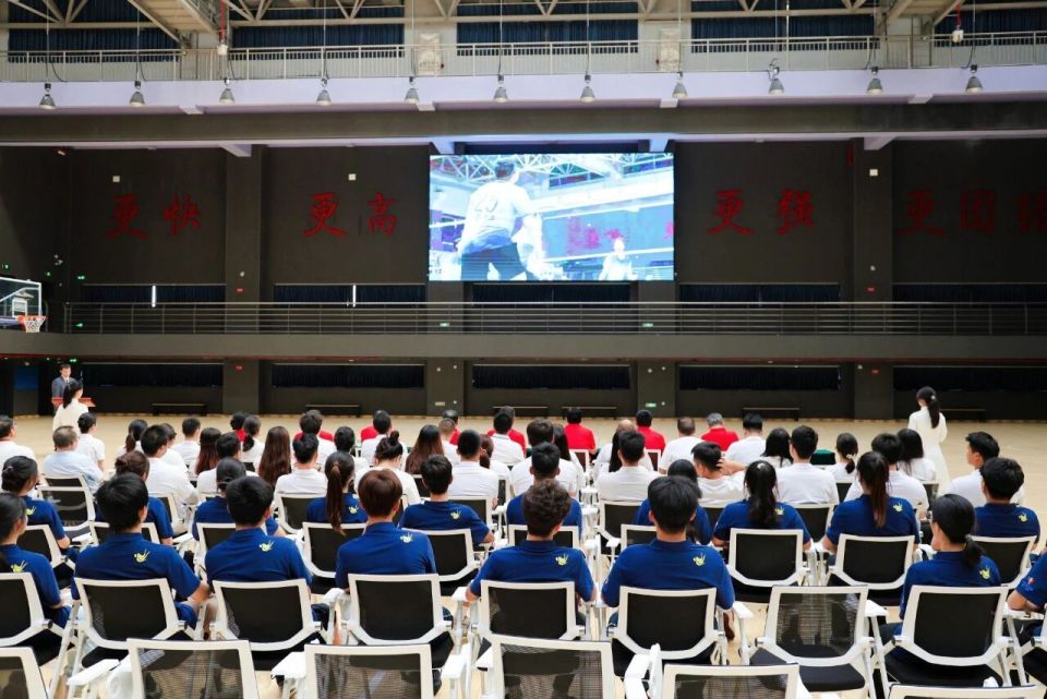 证这场传统, 州松田职业