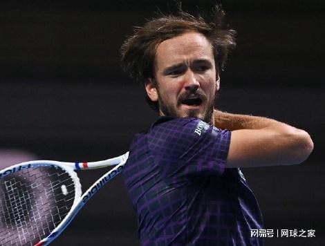 击败匈牙利, 相继赢球 击败匈牙利, 相继赢球